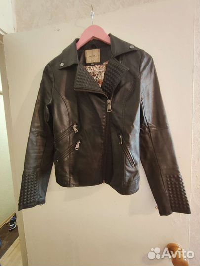 Женская одежда