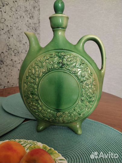 Глиняный кувшин для вина СССР. Огромный