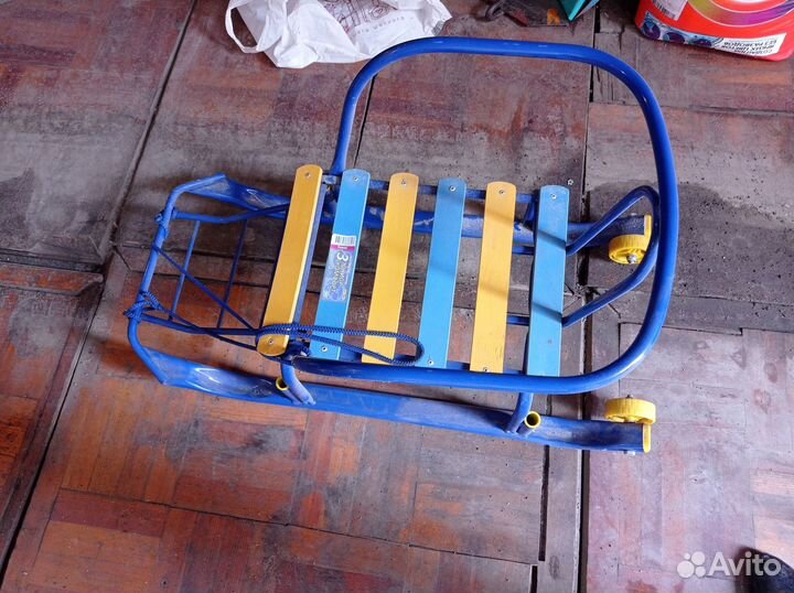 Продам санки