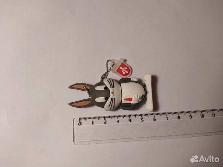 Брелок-флешка Багз Банни