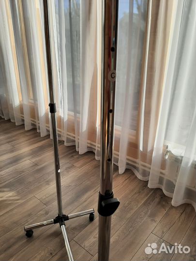 Вешалка напольная