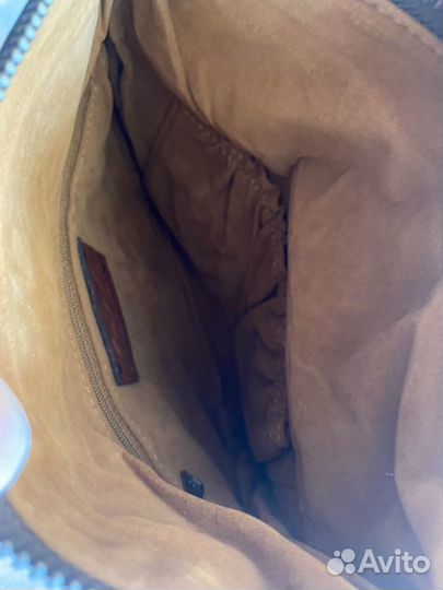 Кожаная сумочка-клатч Patricia Nash