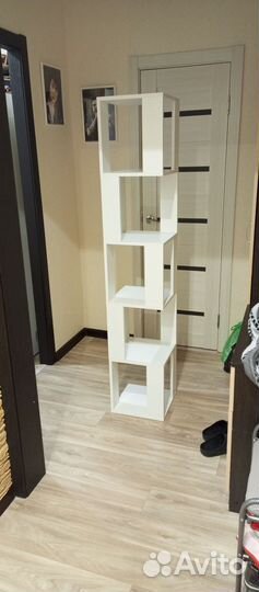 Стеллаж с полками