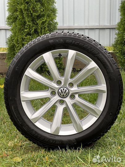 Оригинальные колеса R17 Volkswagen Passat Touran