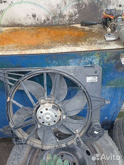 Renault logan 2009г винтилятор охлаждения