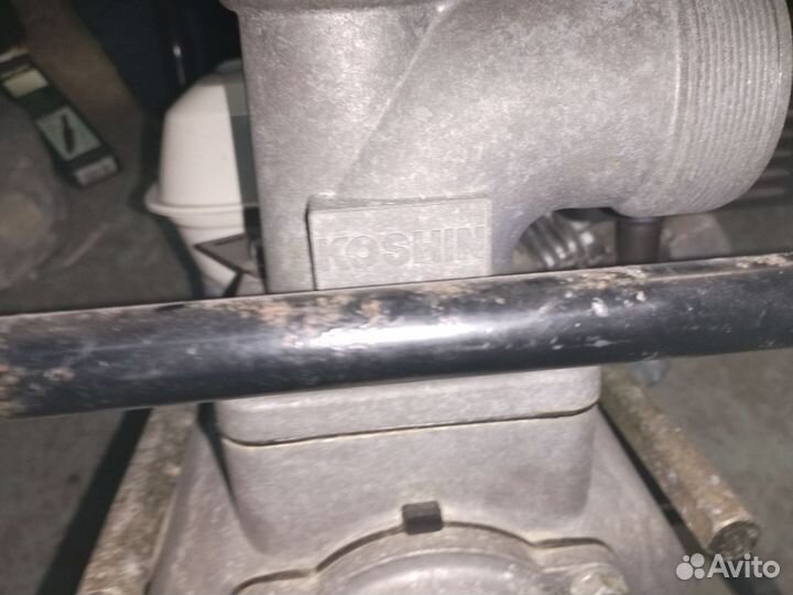 Помпа бензиновая