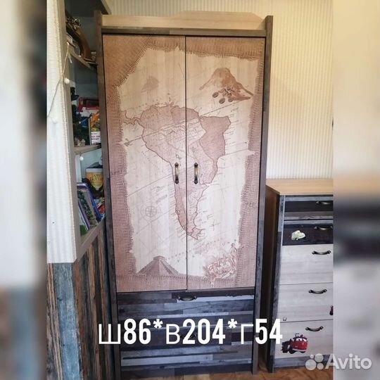 Шкаф платяной детский