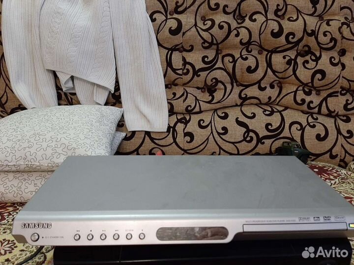 Видеомагнитофон Phillips и Samsung DVD