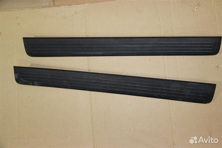 Накладка порога передняя Toyota Caldina st210 199