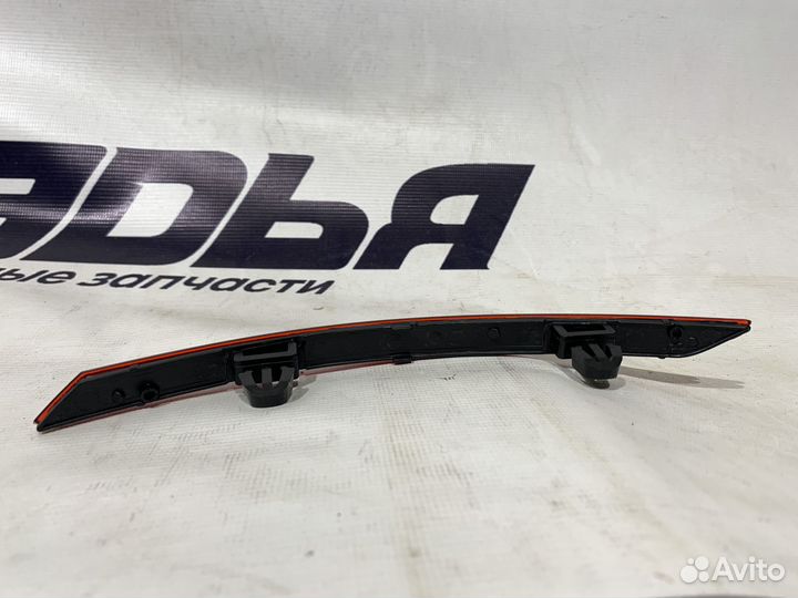 Катафот заднего бампера VW polo 15-20 левый