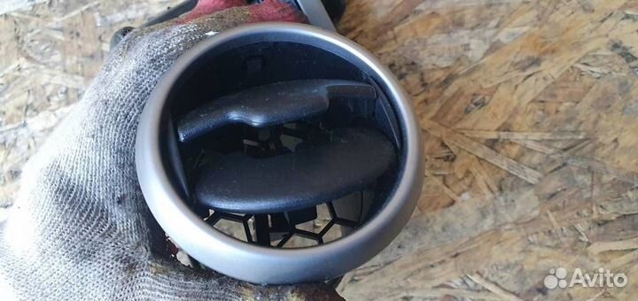 Дефлектор воздушный Nissan Qashqai (J10) 2006-2014