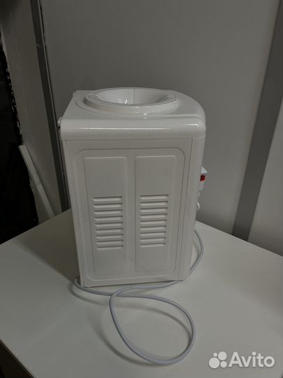 Кулер для воды