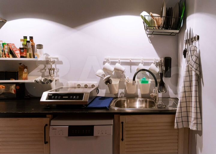 2-к. квартира, 40 м², 1/5 эт.