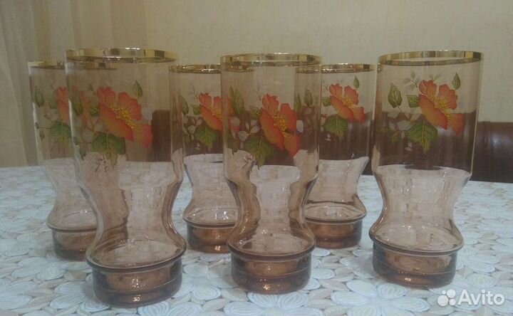 Стаканы цветное стекло с золотой каймой
