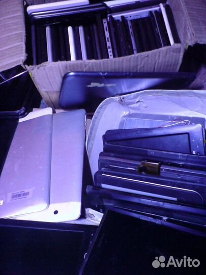 Планшеты на запчасти за 1 шт