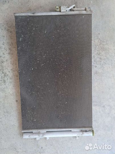 Радиатор кондиционера F25