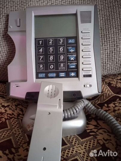 Стационарный телефон