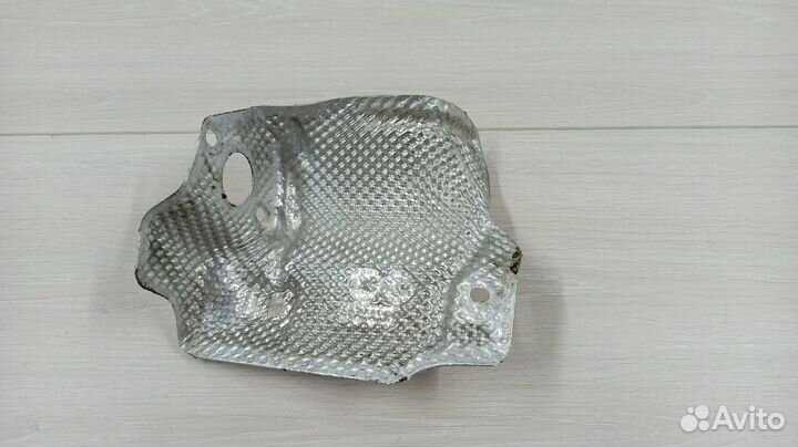 Тепловой экран BMW X5 E53 N62 4.4