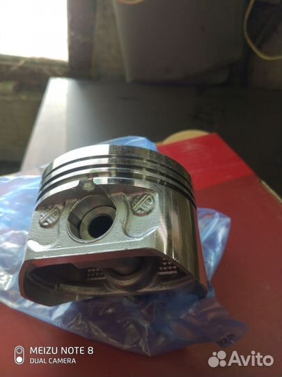 Поршни на renault logan
