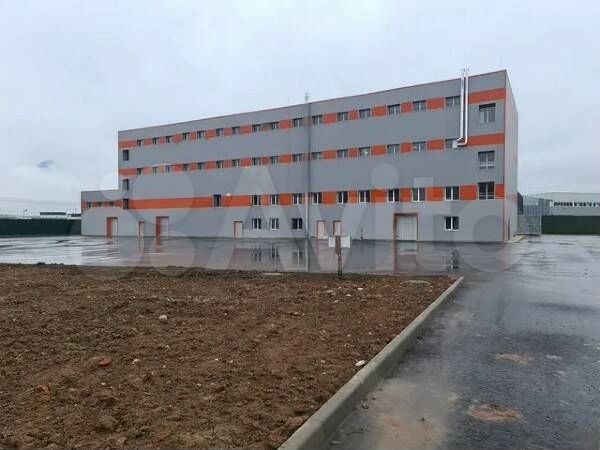 Производство 3300 м²