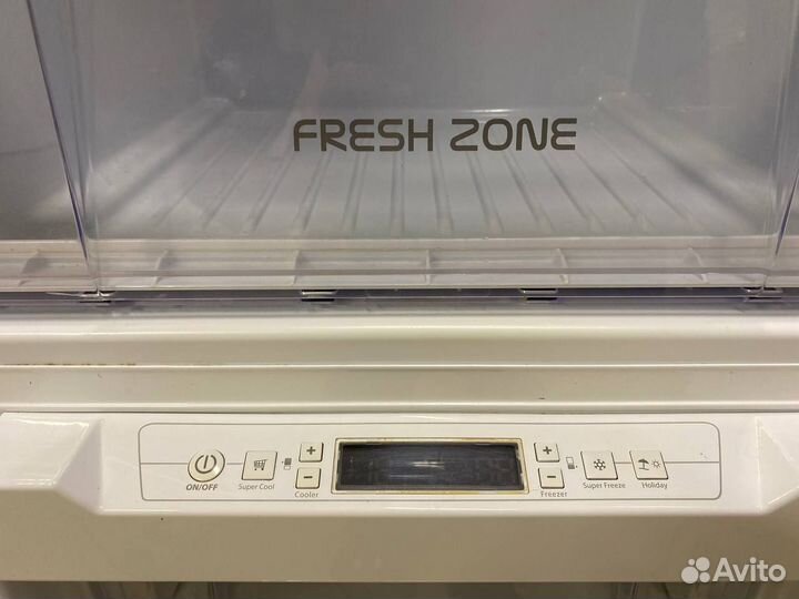 Встраиваемый холодильник Hotpoint BCB 33 Aa F