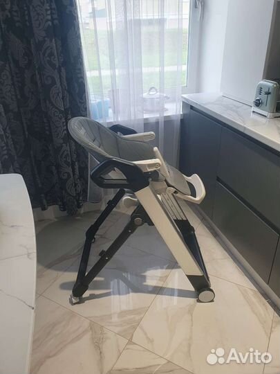 Стульчик для кормления Niovita