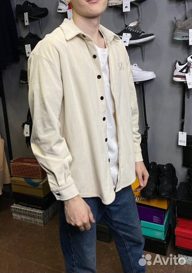 Мужская рубашка вельвет: тренд сезона