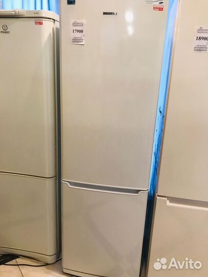 Холодильник бу indesit