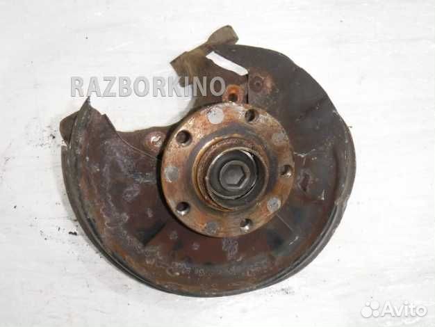 Кулак задний левый Ауди A4 B6