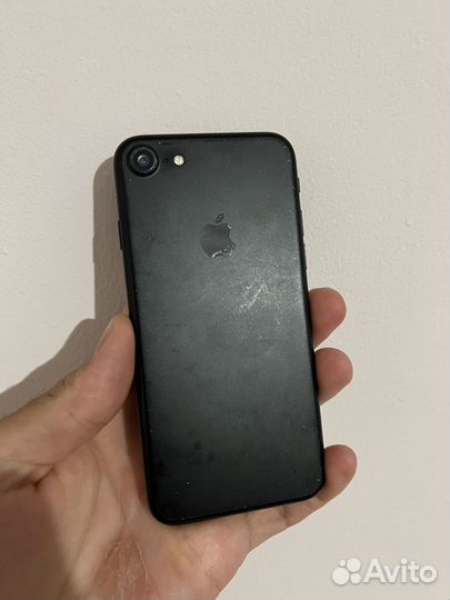 Телефон iPhone 7 32gb