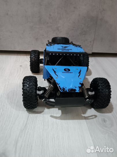 Багги на радиоуправлении