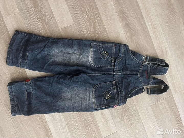 Джинсовый комбинезон