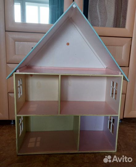 Домик кукольный
