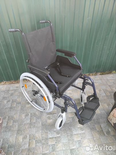 Коляска инвалидная