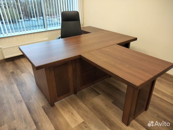 Сборщик офисной мебели