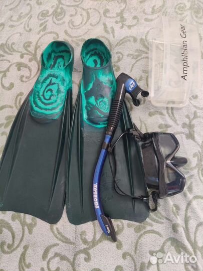 Ласты, маска и трубка для дайвинга