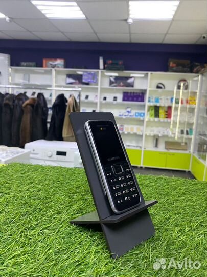Samsung E1182
