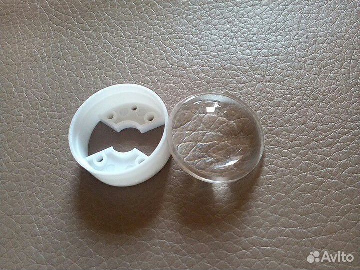 Линза на светодиод, четкий контур