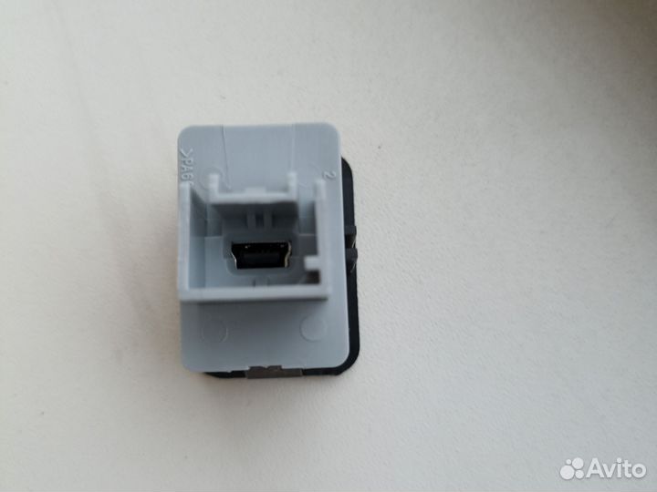 USB разъем Равон Нексия