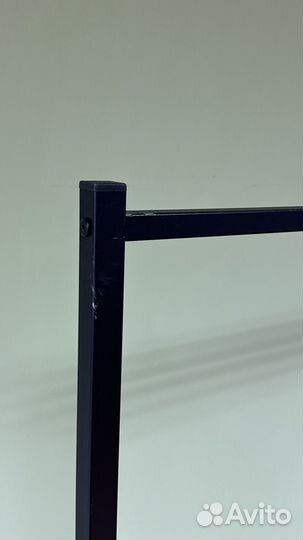 Вешалка напольная рейл черный металлический