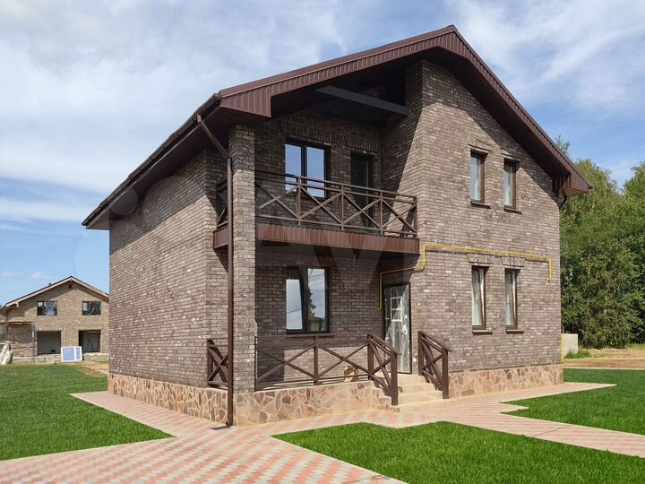 Дом 150 м² на участке 8 сот.