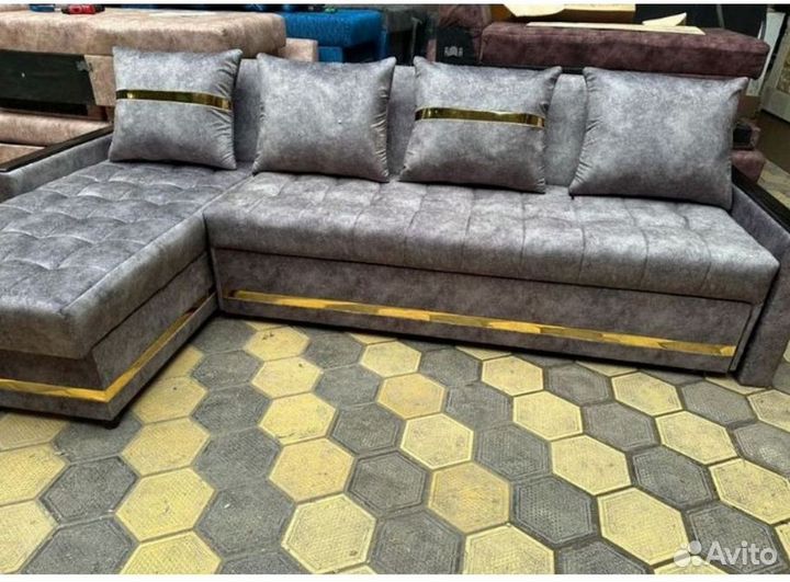 Угловые диваны в наличии не б/у