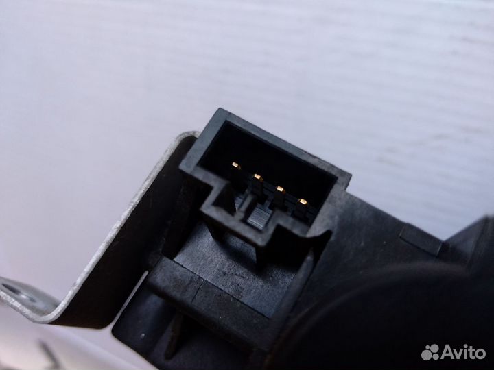 Моторчик заслонки отопителя для Nissan Primera P11