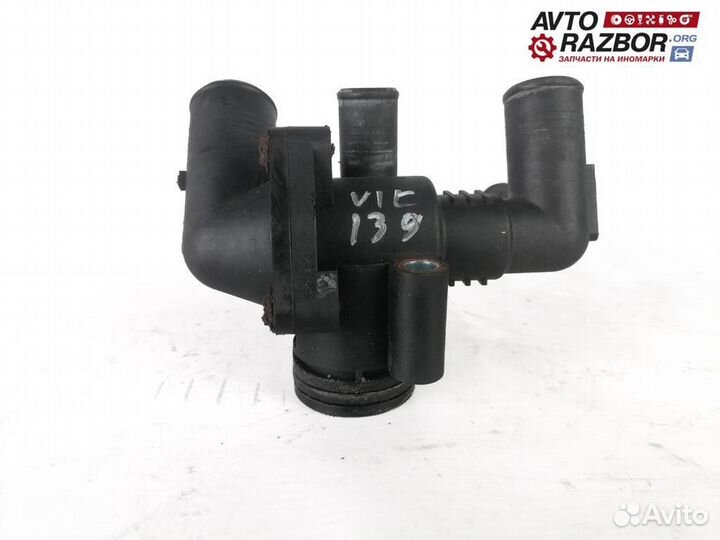 Корпус термостата Ford Transit 2006