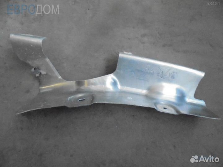 Кожух правый BMW F10 LCI s1049496