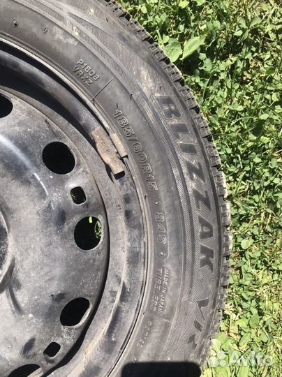 Bridgestone Blizzak VRX 185/60 R15 84S