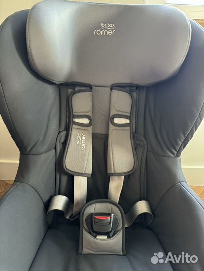 Автомобильное кресло britax romer