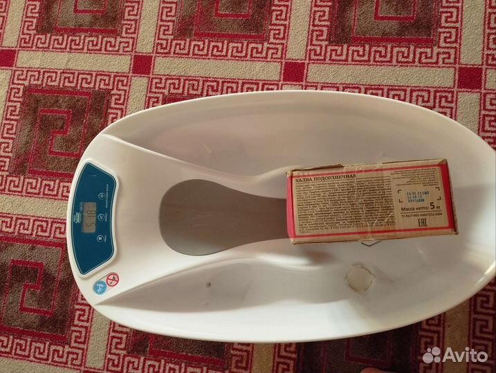 Ванночка для купания новорожденного