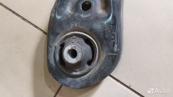 Рычаг передний правый Skoda Rapid