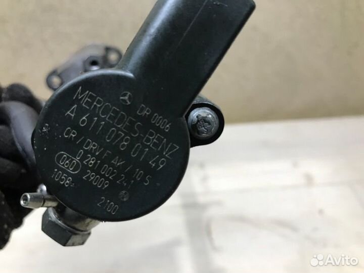 Рампа топливная Mercedes Sprinter W901 OM611 2002